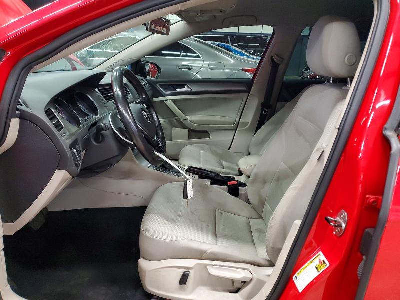 53747516 :رقم المزاد ، 3VW017AU6HM518014 vin ، 2017 Volkswagen Golf Sportwagen مزاد بيع