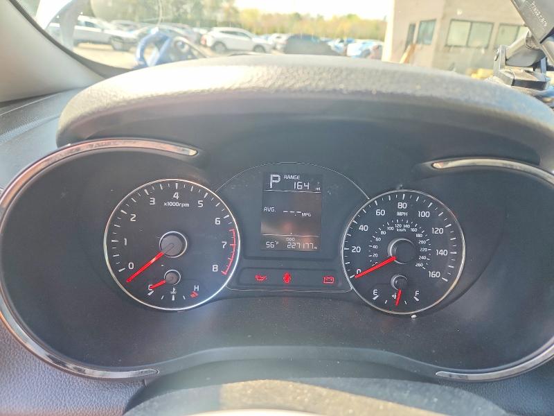 52859866 :رقم المزاد ، 3KPFK4A76JE188863 vin ، 2018 Kia Forte مزاد بيع
