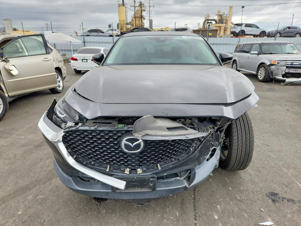 2020 Mazda Cx-30 მანქანა იყიდება აუქციონზე, vin: 3MVDMADL0LM130439, აუქციონის ნომერი: 54528226