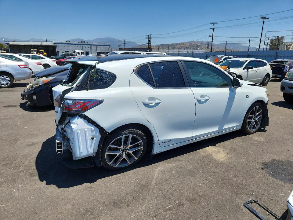 Продажа на аукционе авто 2015 Lexus Ct, vin: JTHKD5BH5F2248205, номер лота: 52743226