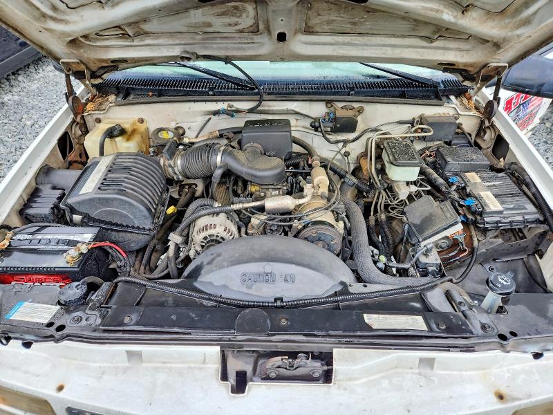 Продажа на аукционе авто 2000 Gmc Sierra, vin: 1GTGC34R5YR154484, номер лота: 53931976