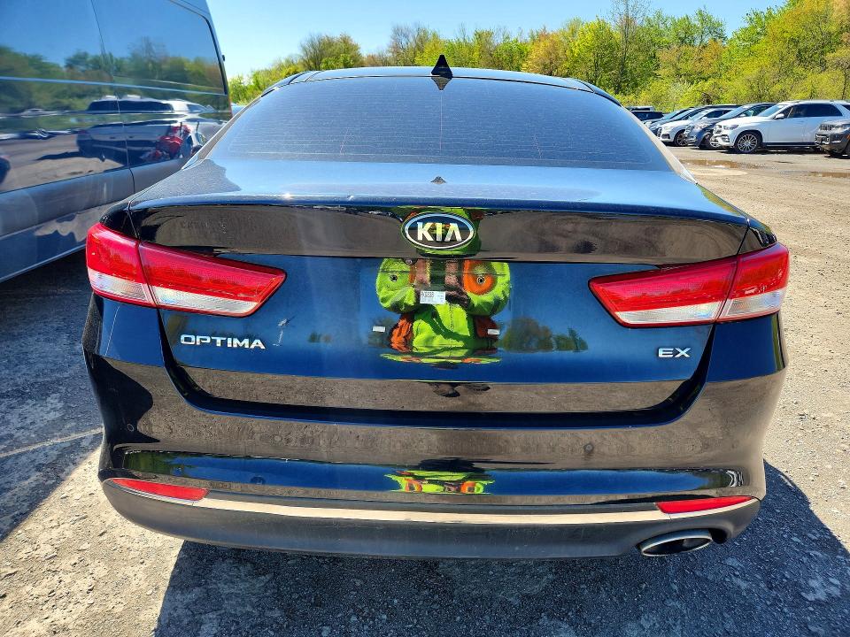 52071236 :رقم المزاد ، 5XXGU4L32HG177014 vin ، 2017 Kia Optima مزاد بيع