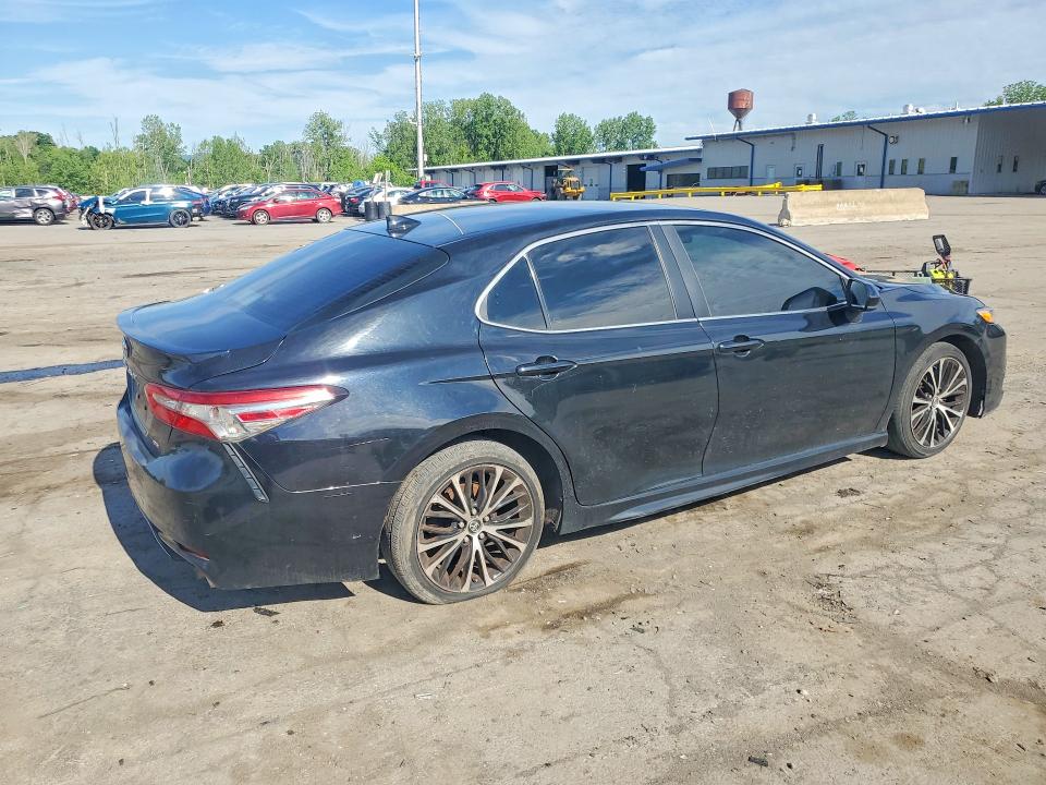 2019 Toyota Camry მანქანა იყიდება აუქციონზე, vin: 4T1B11HK6KU195787, აუქციონის ნომერი: 55175286