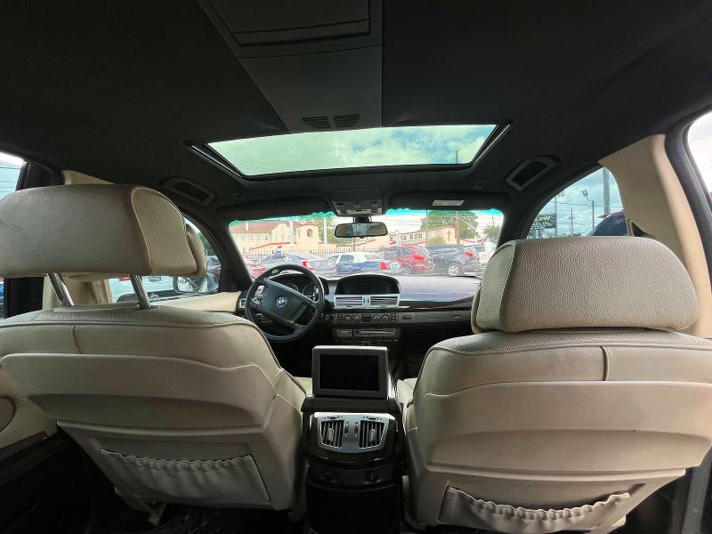 2008 Bmw 750 მანქანა იყიდება აუქციონზე, vin: WBAHN83548DT77748, აუქციონის ნომერი: 55248796