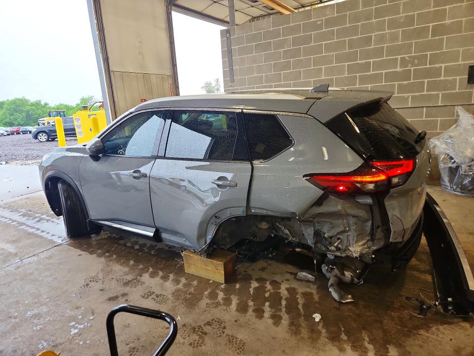 Продаж на аукціоні авто 2023 Nissan Rogue, vin: JN8BT3DC1PW104305, номер лоту: 53758586