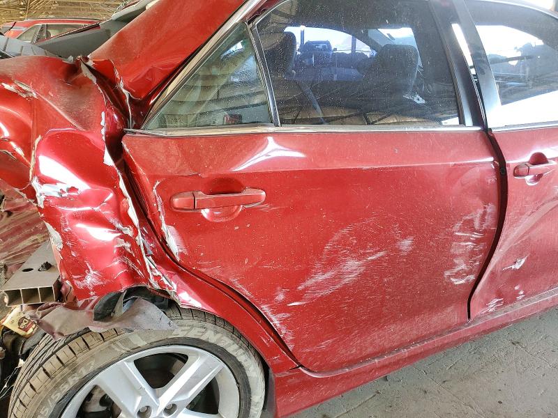 52915356 :رقم المزاد ، 4T1BF1FK6EU805566 vin ، 2014 Toyota Camry مزاد بيع