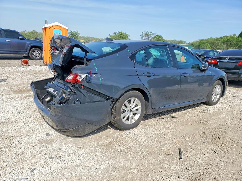 51586726 :رقم المزاد ، 4T1DAACK7SU641932 vin ، 2025 Toyota Camry مزاد بيع