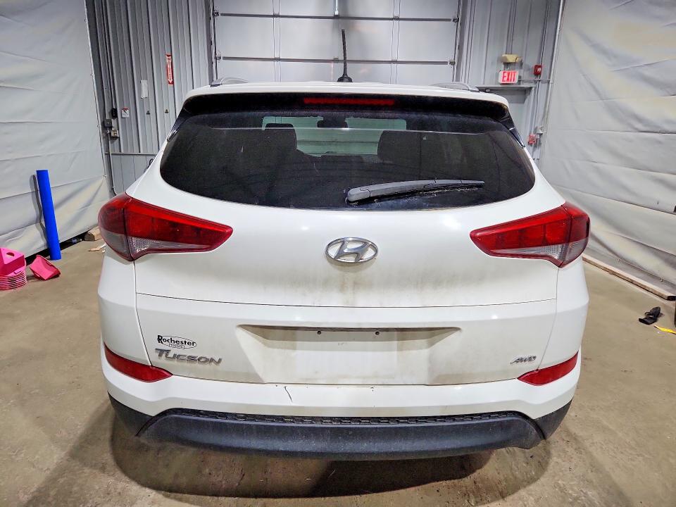 Продажа на аукционе авто 2017 Hyundai Tucson, vin: KM8J3CA43HU275957, номер лота: 54730326