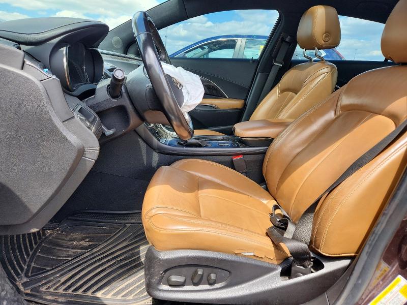 51993036 :رقم المزاد ، 1G4GC5G30GF169800 vin ، 2016 Buick Lacrosse مزاد بيع