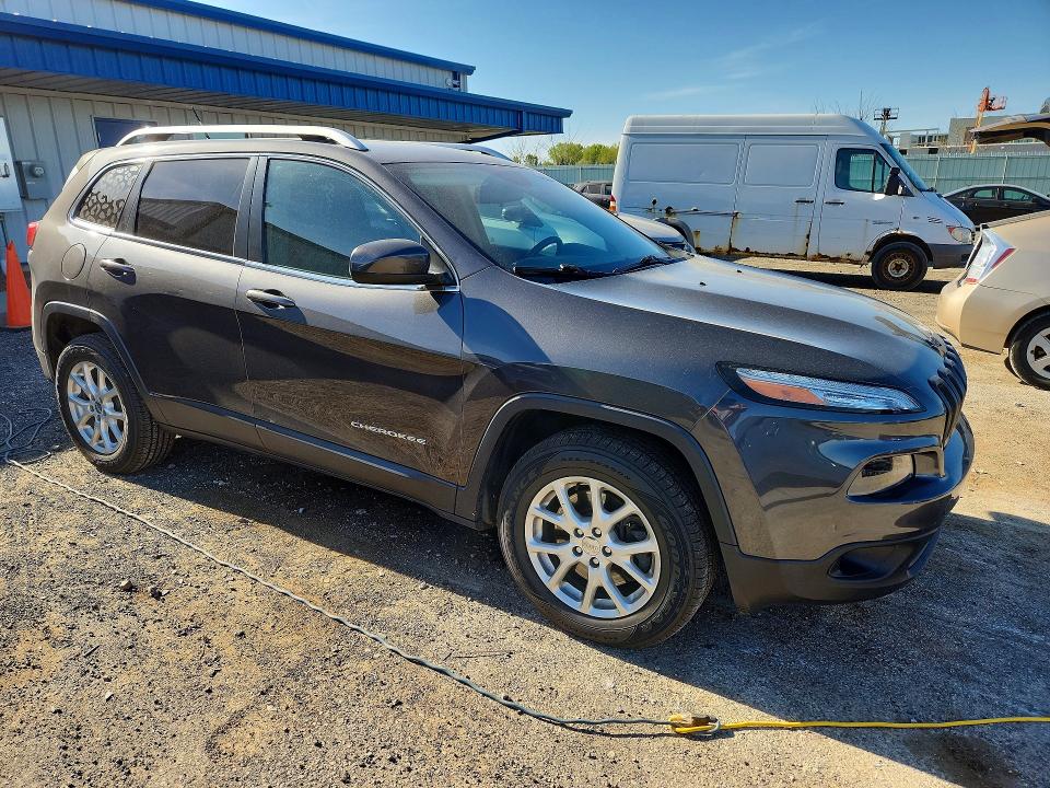 Продажа на аукционе авто 2014 Jeep Cherokee, vin: 1C4PJMCB2EW303267, номер лота: 52448466