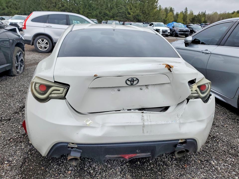 53446216 :رقم المزاد ، JF1ZNAA11F8700857 vin ، 2015 Scion Fr-s مزاد بيع