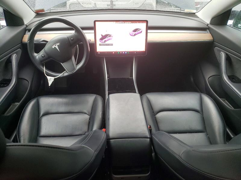 53701186 :رقم المزاد ، 5YJ3E1EB4JF128999 vin ، 2018 Tesla Model 3 مزاد بيع