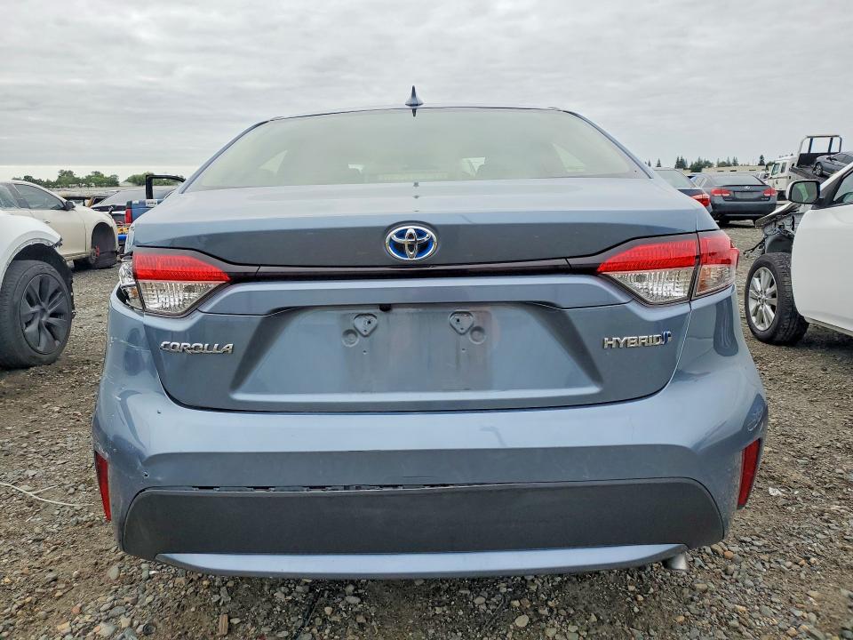 Продажа на аукционе авто 2021 Toyota Corolla, vin: JTDEAMDE9MJ013989, номер лота: 52526456