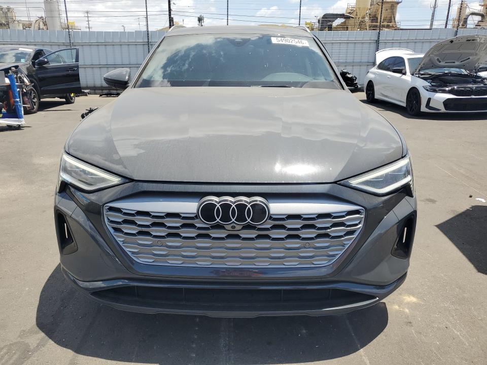 54902546 :رقم المزاد ، WA15AAGE3RB040594 vin ، 2024 Audi Q8 E-tron مزاد بيع
