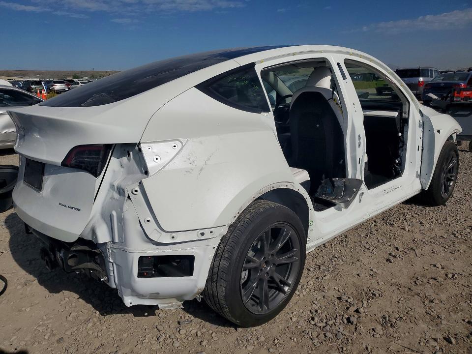 Продажа на аукционе авто 2025 Tesla Model Y, vin: 7SAYGAEE6SF257518, номер лота: 52888206