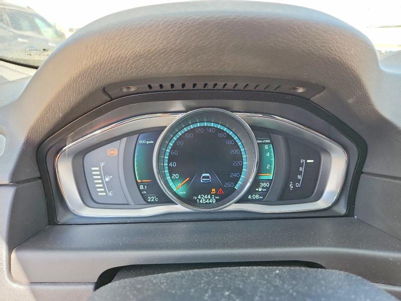 2015 Volvo Xc70 მანქანა იყიდება აუქციონზე, vin: YV4902NL2F1211318, აუქციონის ნომერი: 52527426