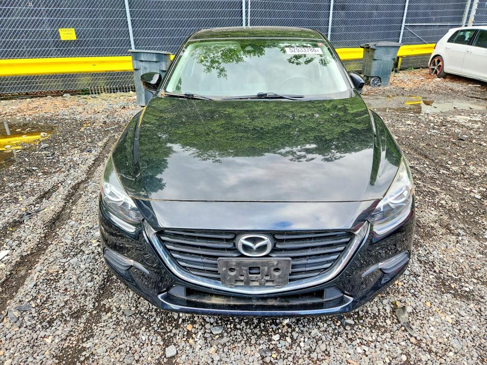 52933786 :رقم المزاد ، 3MZBN1V30JM270313 vin ، 2018 Mazda 3 مزاد بيع