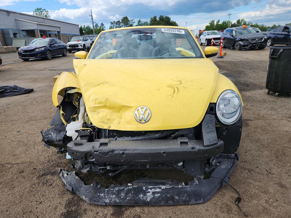 2013 Volkswagen Beetle მანქანა იყიდება აუქციონზე, vin: 3VW5P7AT9DM832598, აუქციონის ნომერი: 54855746