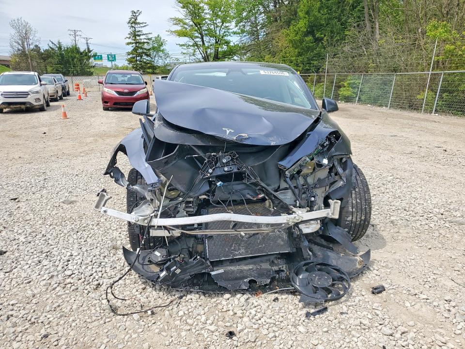 2023 Tesla Model Y მანქანა იყიდება აუქციონზე, vin: 7SAYGDEE8PF981042, აუქციონის ნომერი: 53264596