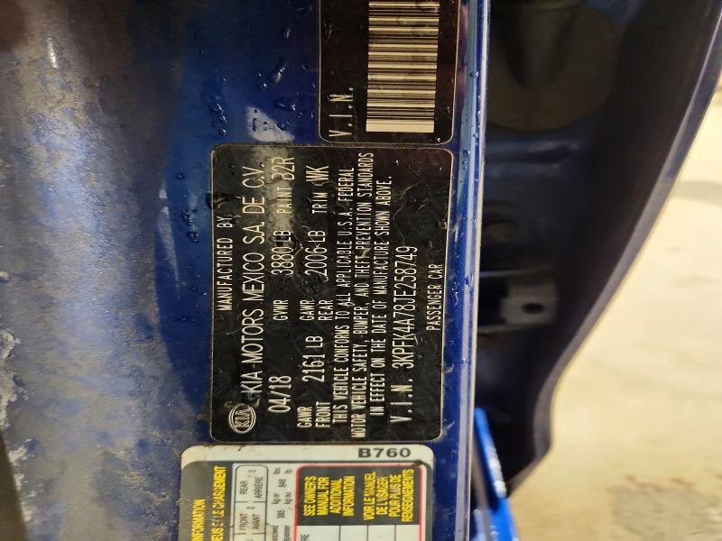 52434406 :رقم المزاد ، 3KPFK4A78JE258749 vin ، 2018 Kia Forte مزاد بيع