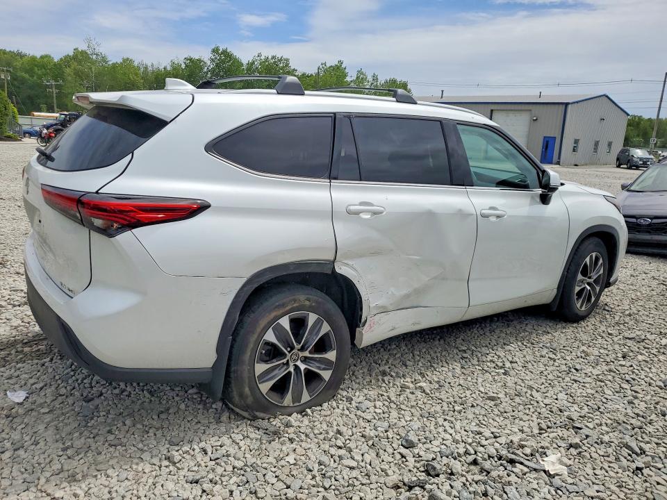 Продаж на аукціоні авто 2022 Toyota Highlander, vin: 5TDGZRBH2NS204427, номер лоту: 54433916