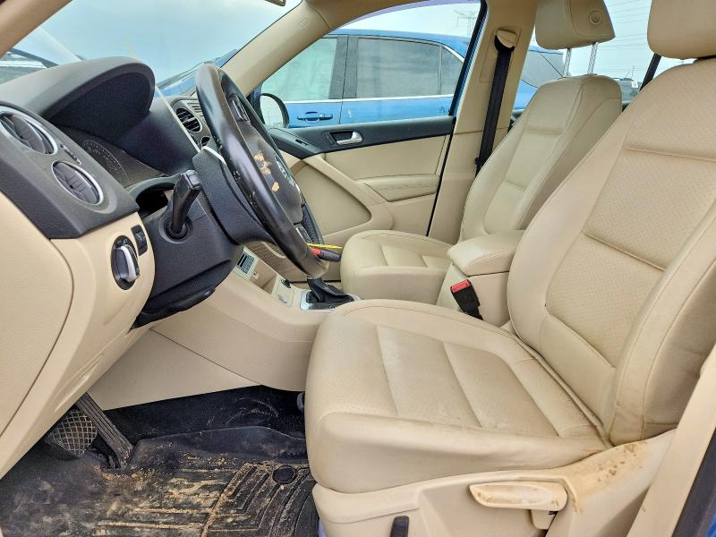 Продажа на аукционе авто 2017 Volkswagen Tiguan, vin: WVGBV7AX9HK030561, номер лота: 53271076