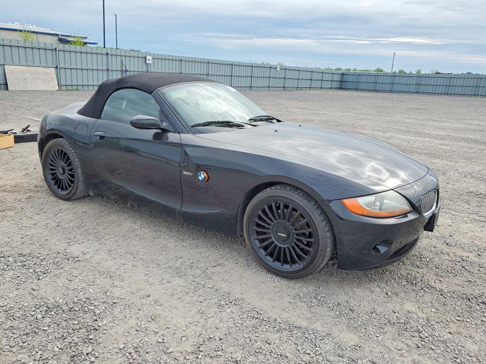 55581246 :رقم المزاد ، 4USBT53433LT22916 vin ، 2003 Bmw Z4 مزاد بيع