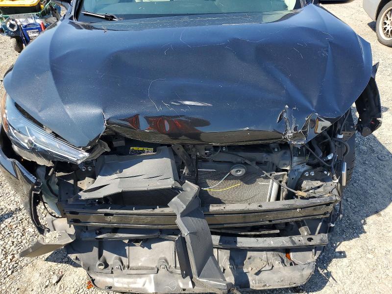 52753026 :رقم المزاد ، 7MUBAABG5NV040185 vin ، 2022 Toyota Corolla Cross مزاد بيع