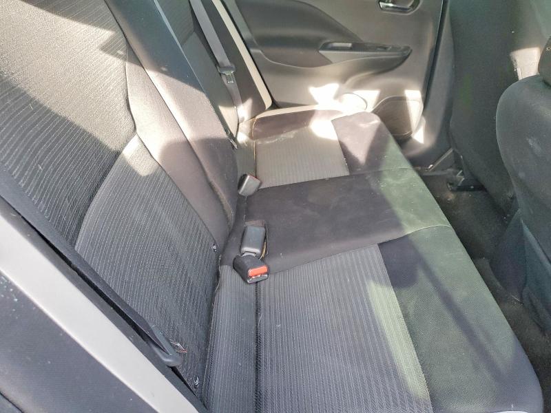 52351196 :رقم المزاد ، 3N1CN8EV2ML895598 vin ، 2021 Nissan Versa مزاد بيع
