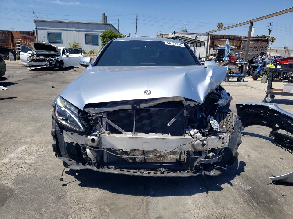Продажа на аукционе авто 2015 Mercedes-benz C, vin: 55SWF6GBXFU025628, номер лота: 53192146