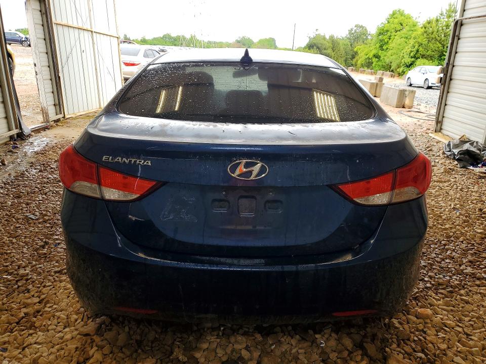 2013 Hyundai Elantra მანქანა იყიდება აუქციონზე, vin: KMHDH4AE2DU736850, აუქციონის ნომერი: 52582186
