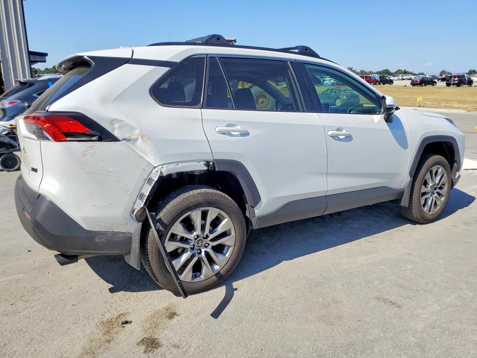 Продажа на аукционе авто 2025 Toyota Rav4, vin: 2T3C1RFV3SW384680, номер лота: 54667686