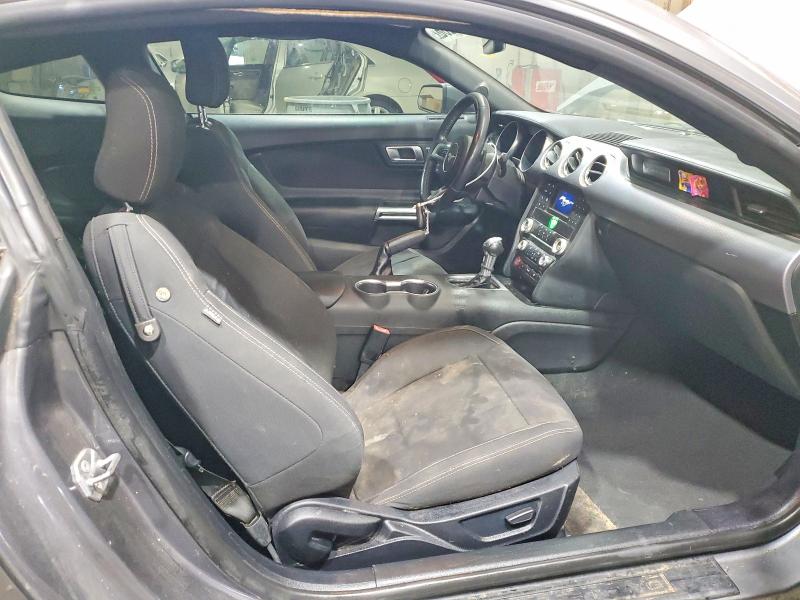 53035236 :رقم المزاد ، 1FA6P8CF1M5151514 vin ، 2021 Ford Mustang مزاد بيع