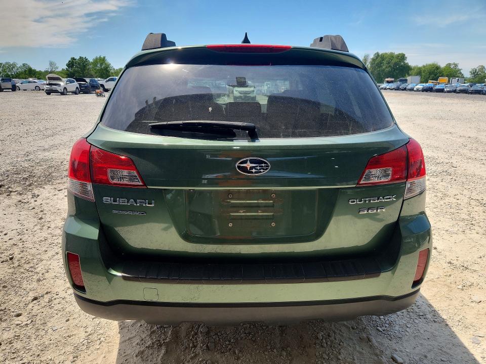 52560636 :رقم المزاد ، 4S4BRDKC4D2234998 vin ، 2013 Subaru Outback مزاد بيع