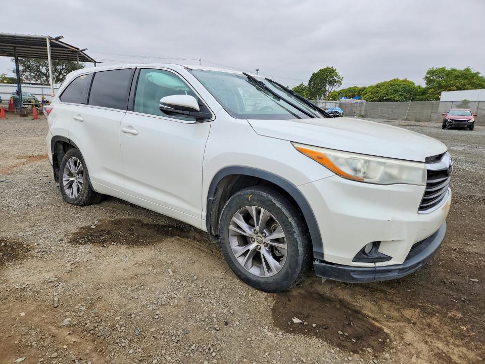 53468726 :رقم المزاد ، 5TDBKRFH5GS298573 vin ، 2016 Toyota Highlander مزاد بيع
