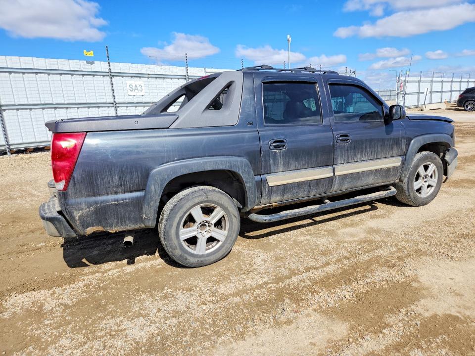 51340596 :رقم المزاد ، 3GNEK12T55G267335 vin ، 2005 Chevrolet Avalanche مزاد بيع