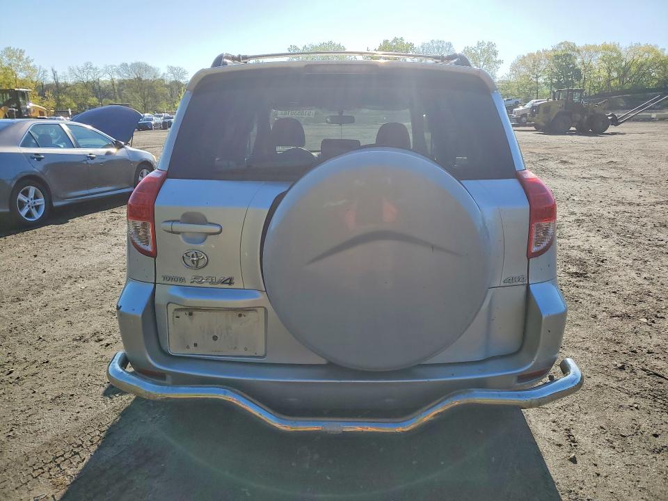 2008 Toyota Rav4 მანქანა იყიდება აუქციონზე, vin: JTMBD33V986057165, აუქციონის ნომერი: 51853016