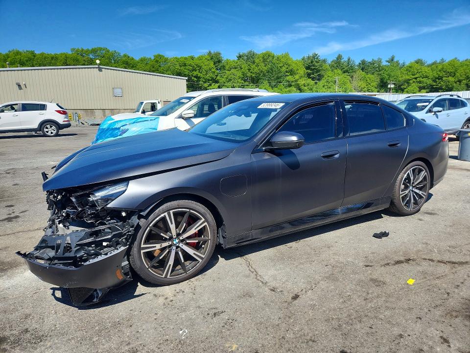 2026 Bmw 550 მანქანა იყიდება აუქციონზე, vin: WBA13FK09TCV38532, აუქციონის ნომერი: 52999246