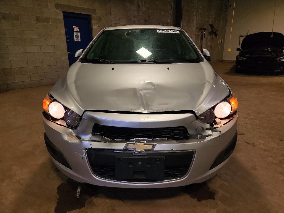 Aukcja sprzedaży 2015 Chevrolet Sonic, vin: 1G1JC5SGXF4201322, numer aukcji: 52042156