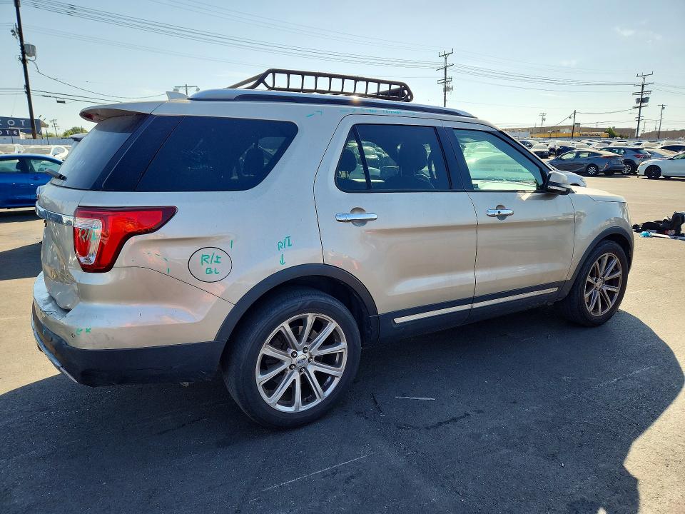 Продаж на аукціоні авто 2017 Ford Explorer, vin: 1FM5K7F89HGB82415, номер лоту: 53359946