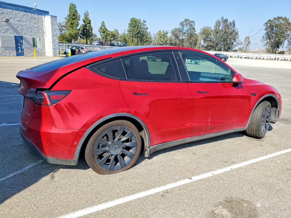 Продажа на аукционе авто 2021 Tesla Model Y, vin: 5YJYGDEE2MF285494, номер лота: 53106236