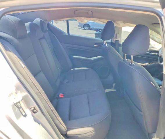 54227686 :رقم المزاد ، 1N4BL4DV0NN350421 vin ، 2022 Nissan Altima مزاد بيع