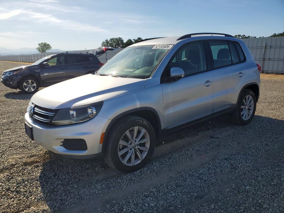 53133406 :رقم المزاد ، WVGAV7AX8HK048979 vin ، 2017 Volkswagen Tiguan مزاد بيع