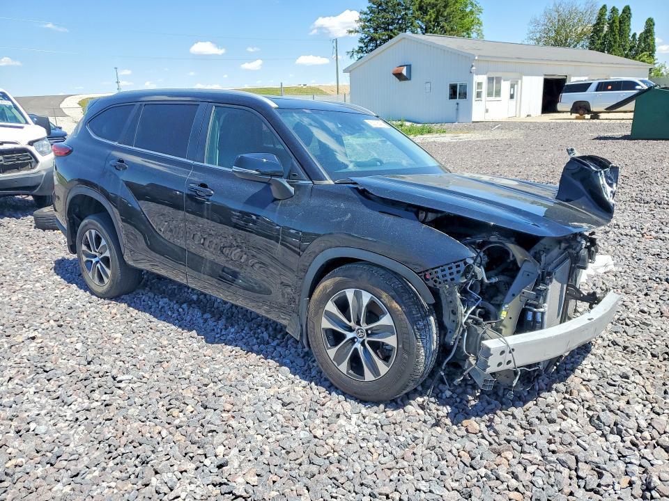 53106426 :رقم المزاد ، 5TDKDRBH7PS506999 vin ، 2023 Toyota Highlander مزاد بيع