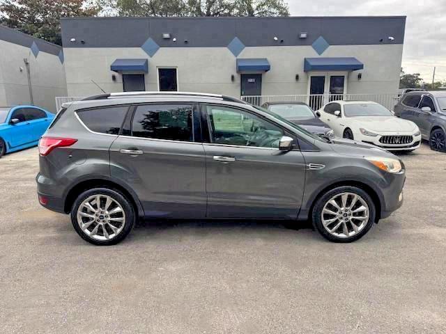 2016 Ford Escape მანქანა იყიდება აუქციონზე, vin: 1FMCU0GX4GUC35892, აუქციონის ნომერი: 55032546