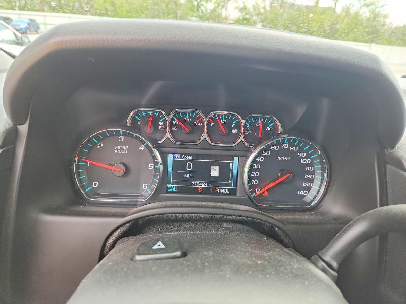 52512826 :رقم المزاد ، 1GNSKJKC1JR151613 vin ، 2018 Chevrolet Suburban مزاد بيع