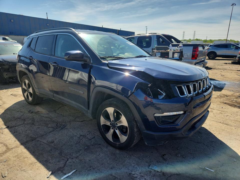 53966966 :رقم المزاد ، 3C4NJDBBXJT361300 vin ، 2018 Jeep Compass مزاد بيع