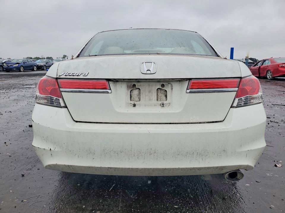 2011 Honda Accord მანქანა იყიდება აუქციონზე, vin: 1HGCP2F40BA025512, აუქციონის ნომერი: 54416826
