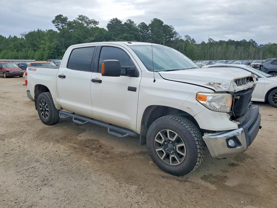 53437696 :رقم المزاد ، 5TFDW5F14GX557041 vin ، 2016 Toyota Tundra مزاد بيع