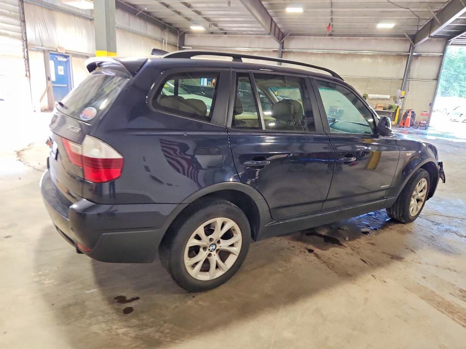 53765896 :رقم المزاد ، WBXPC9C43AWJ37220 vin ، 2010 Bmw X3 مزاد بيع